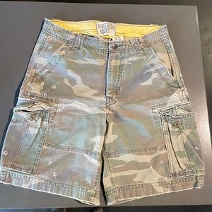 Hollister Camo Cargo Shorts size 34 Men